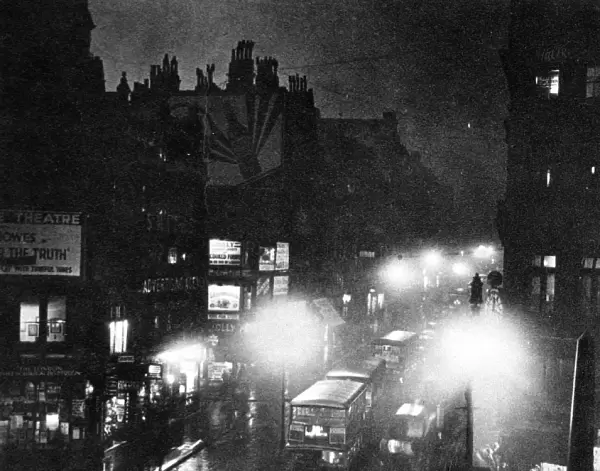Fog over Ludgate Circus, London, 1932