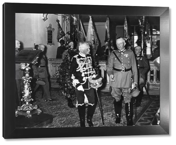Field Marshal von Mackensen and Major General Busch