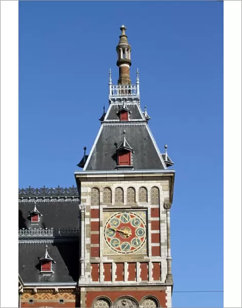 Clock on Amsterdam Centraal Train Station