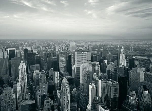 Black And White City At Night. lack and white city at night. new york city skyline at night