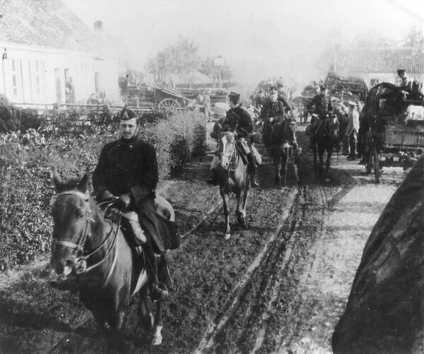 Belgian cavalry passing through Sommergem, WW1