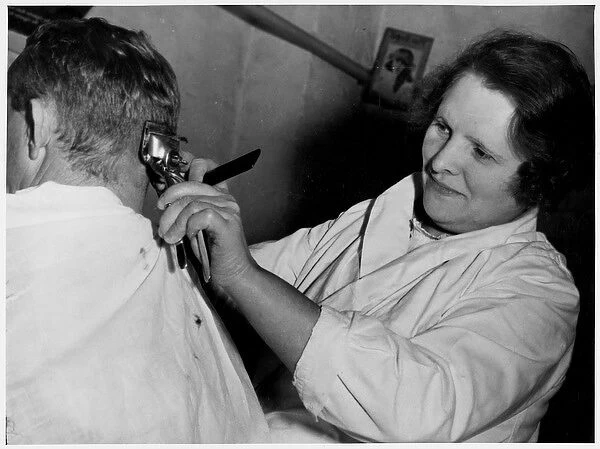 Female Barber  /  1930S