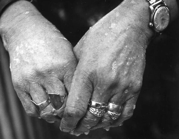 Gipsy womans hands