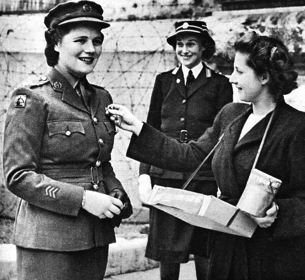 Mary Churchill supporting Russian flag day, 1944