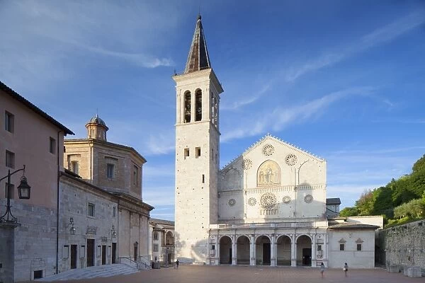 Duomo (Cathedral) in Piazza del Duomo, Spoleto, Umbria, Italy, Europe