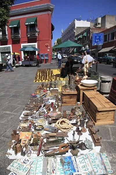 Los Sapos antiques and flea market, Puebla, Historic Center, UNESCO World Heritage Site, Puebla State, Mexico, North America