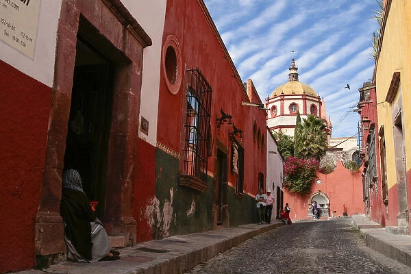 San Miguel de Allende, Mexico. Street scene