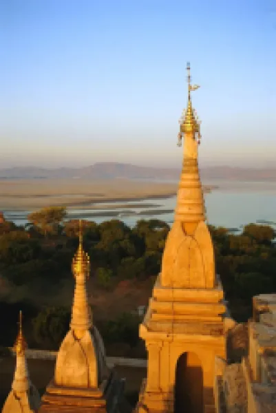 Buy Lawkahtipan Pagoda and the Irrawaddy River