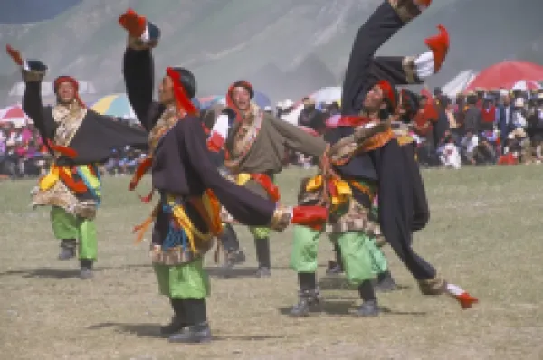 Buy Men in traditional Tibetan dress