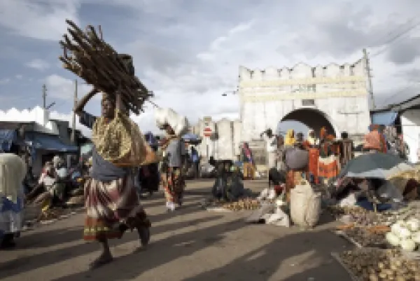 Buy The market at the entrance to the Shoa Gate