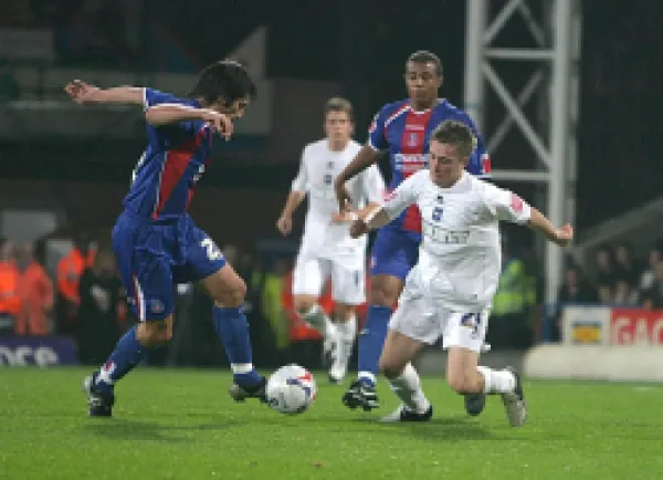 Jake Robinson challenges Danny Butterfield