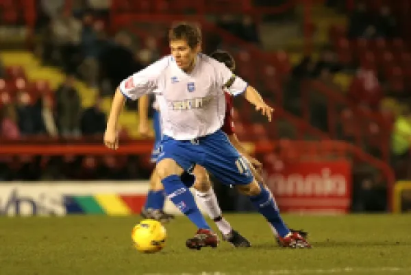 Dean Hammond in action