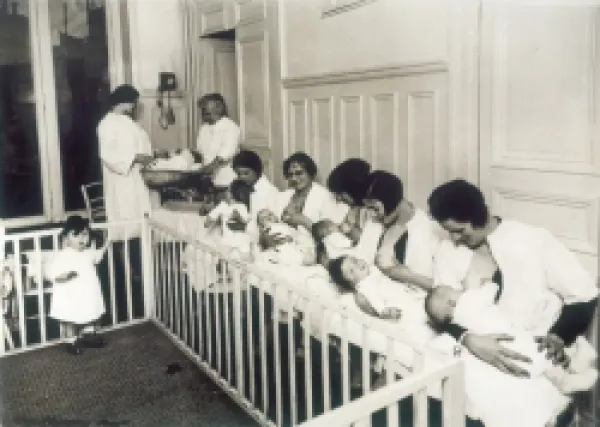 Buy MARRIED MOTHERS' CLINIC