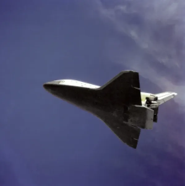 Buy Columbia On Final Approach