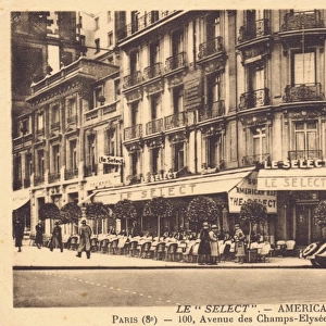 The exterior fa硤e of Le Select, American bar, Paris, 1920s