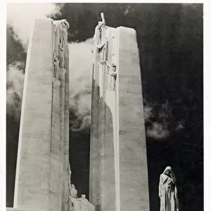 WW1 - Canadian National War Memorial, Vimy Ridge