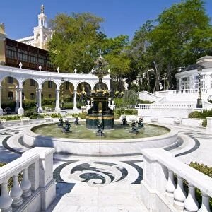 Baroque fountain square at the old city of Baku, Azerbaijan, Central Asia, Asia