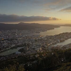 View of Bergen from Mount Floyen, Bergen, Hordaland, Norway, Scandinavia, Europe