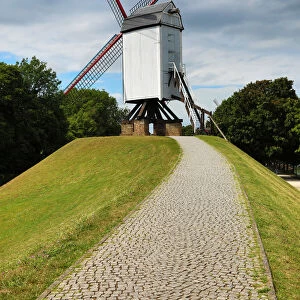 Bonne Chieremolen windmill, Bruges, Belgium