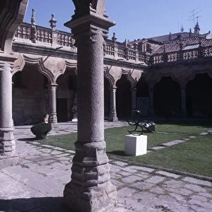 Spain, Castile and Leon, Salamanca, Baroque patio at Escuelas Menores University