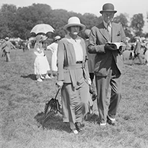 Tring agricultural show. Captain and Mrs Clive Dawson. 22 August 1923
