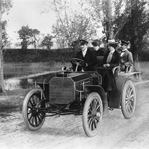 Mercedes 35 hp motor car, 1901