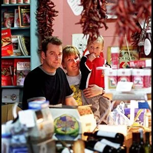 Lupe Pintos Deli October 1998 owned by Doug Bell and Rhoda Robertson with son Vincent