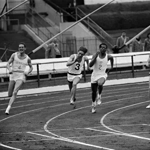 Oxford v Cambridge athletics. Wendell Mottley (Cambridge