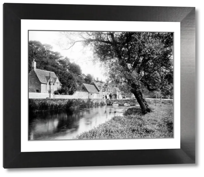 Framed Print : Bibury Village Print: A 1906 Photograph of the River and Arlington Row Framed Print : Bibury Village Print: A 1906 Photograph of the River and Arlington Row