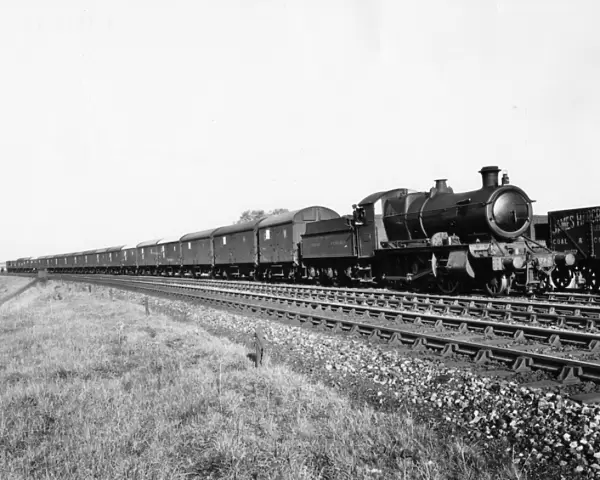 No 6340 hauling a special train containing cars at Princes Risborough, 1933