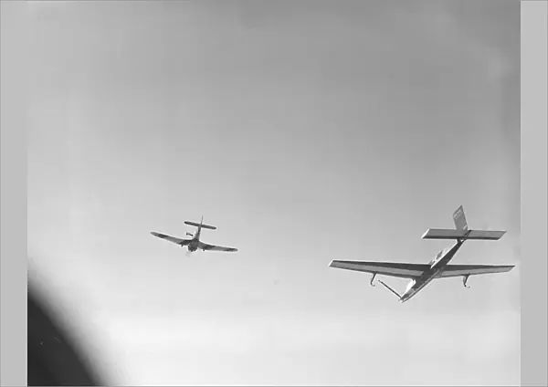 A Winged Target towed by a Martinet TT. 1
