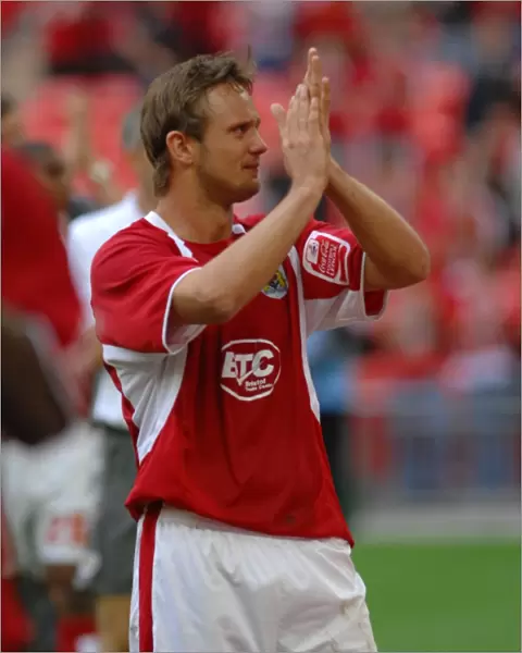 Bristol City's Lee Trundle: Celebrating Promotion in the Play-Off Final