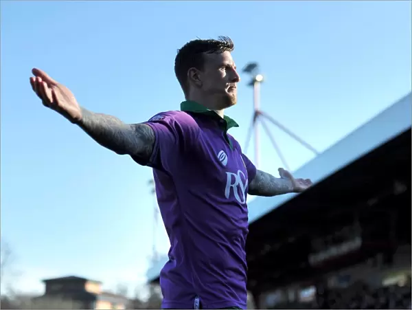 Aden Flint's Thrilling Goal: Bristol City's Triumph over Crawley Town, March 7, 2015