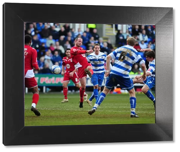 Louis Carey's Shot at Madejski Stadium: Reading vs. Bristol City, Championship Match, 13 / 03 / 2010