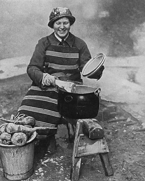 Trench Cooking for Women