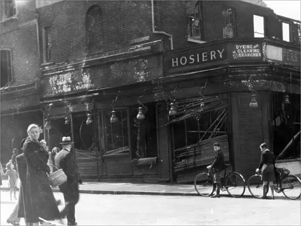 Blitz in London -- Tyler Street, Greenwich, WW2