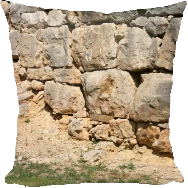 Ampurias. Greek colony founded by the greeks of Foci. Wall