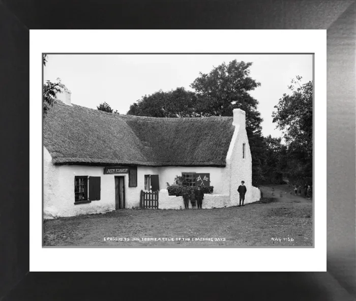 Framed Print : Crosskeys Inn, Toome Print - Early 1900s