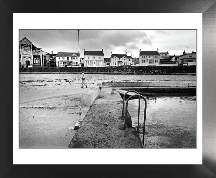 Framed Print : Portstewart Beach Scene Print 1988