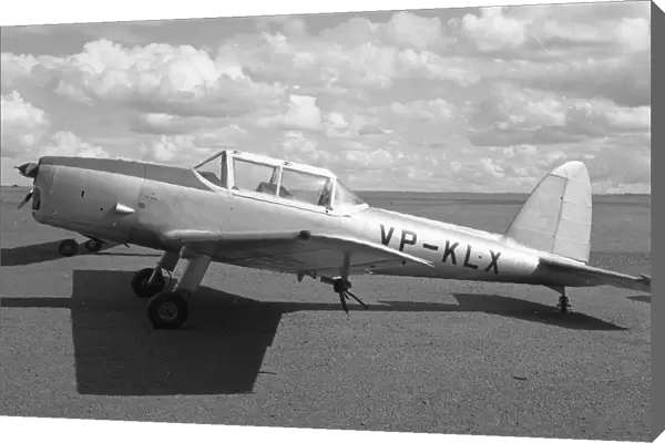 de Havilland Canada DHC. 1 Chipmunk VP-KLX