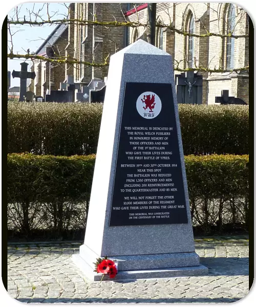 Memorial to 1st Bn Royal Welsh Fusiliers, Zandvoorde