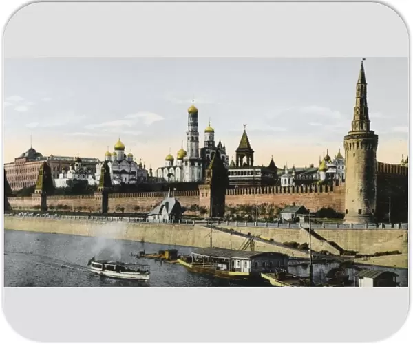 Moscow  /  Kremlin  /  River