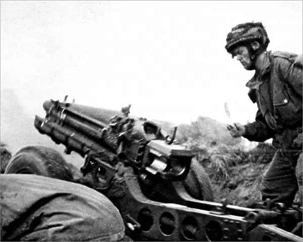 British First Airborne troops using a 75mm gun, Arnhem; Seco