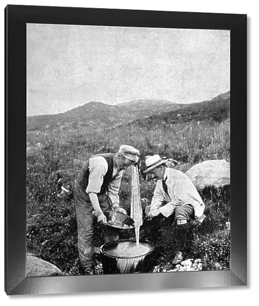 Gold Panning at St. Davids Mine, Wales, 1911