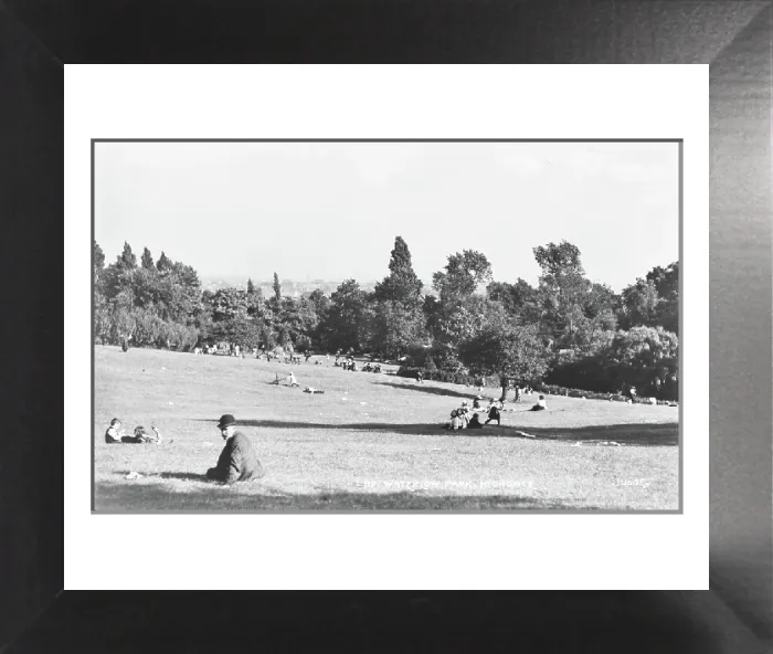 Framed Print : A Day at Waterlow Park Print, 1914 Framed Print : A Day at Waterlow Park Print, 1914