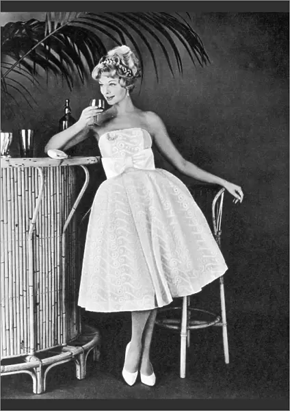 Cocktail fashion, 1958