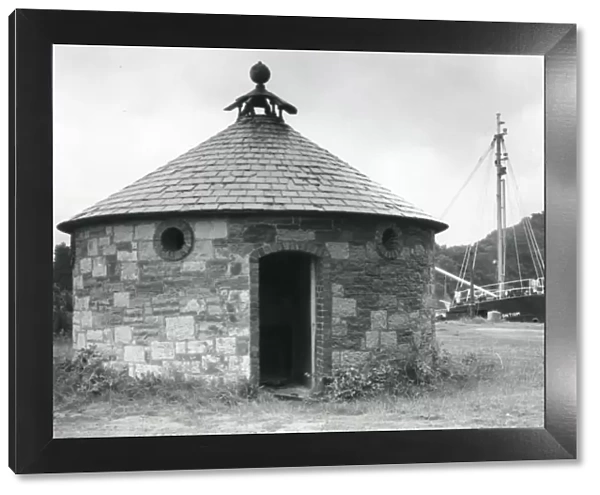 Gents toilet with slate roof, North Wales
