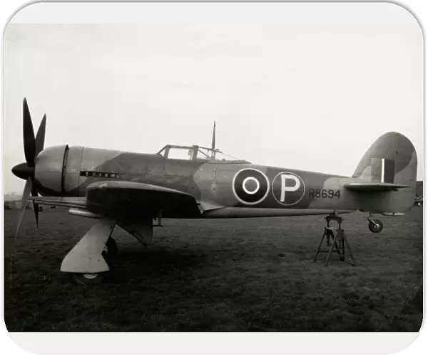 Hawker Typhoon aircraft with annular radiator