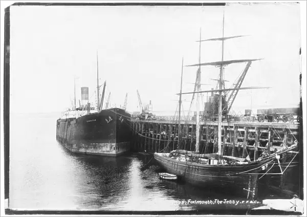 Docks  /  Falmouth