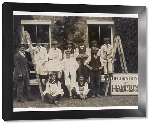 Photo of Decorators  /  1905